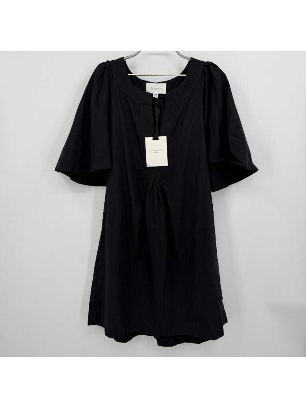 Pomander Place by Tuckernuck Black Finley Flutter Sleeve Dress sz M NWT Mini